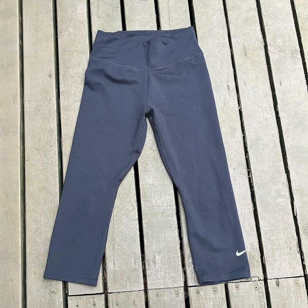 Nike Cropped Leggings